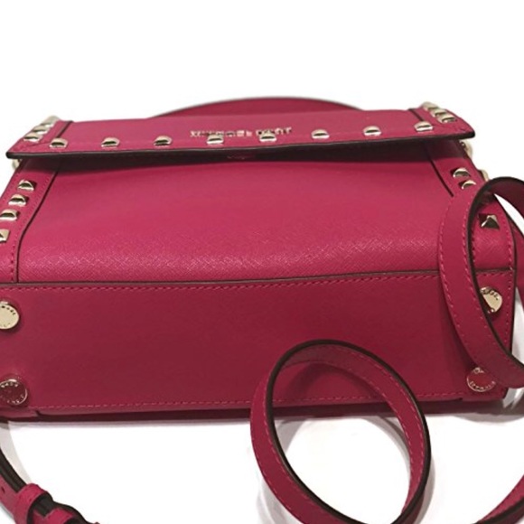 Michael Kors Dillon Medium Messenger Ultra Pink - Picture 5 of 5